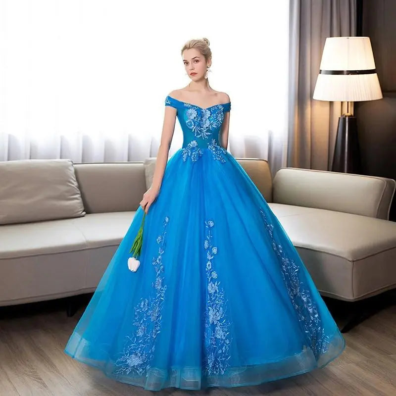 Elegant Boat Neck Quinceanera Dress - Luxury Lace Ball Gown
